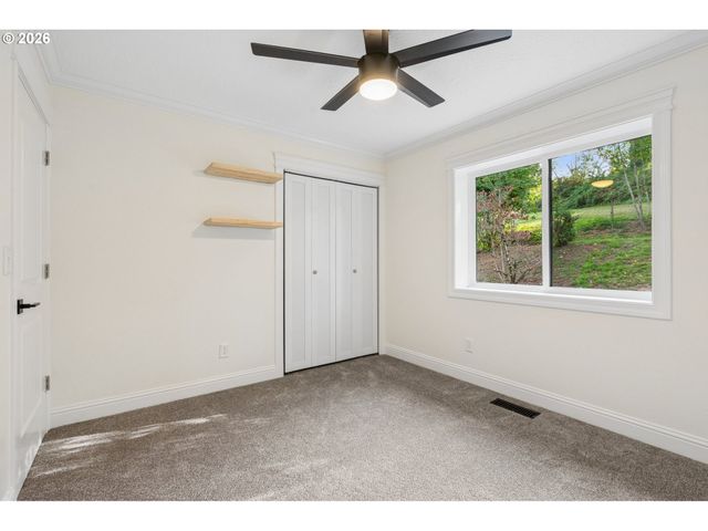 32302 Se OXBOW Dr, Gresham, OR 97080