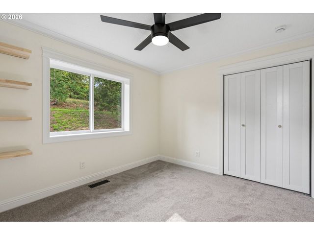 32302 Se OXBOW Dr, Gresham, OR 97080