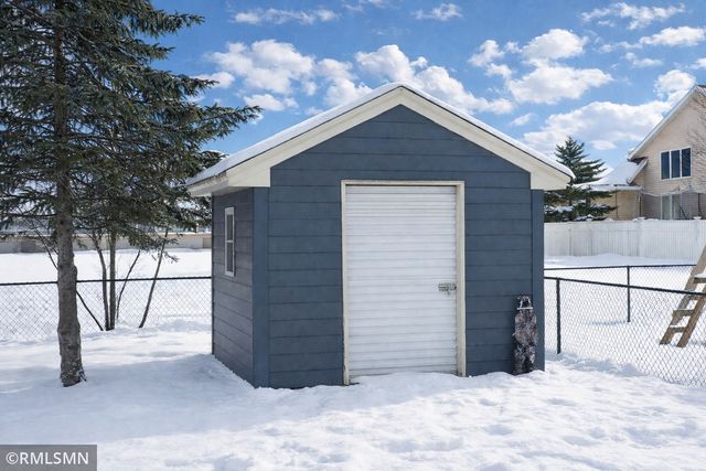 13830 Evergreen Street NW, Andover, MN 55304