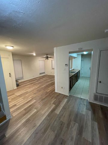 4607 Avenue B B, Austin, TX 78751