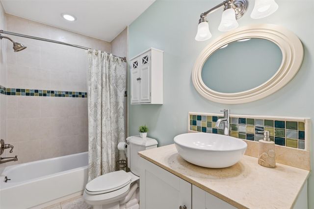 340 Apache Lane, Boca Raton, FL 33487