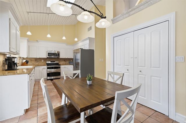 340 Apache Lane, Boca Raton, FL 33487