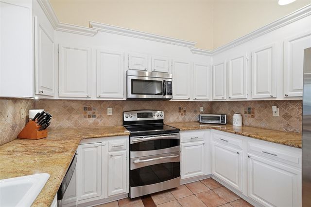 340 Apache Lane, Boca Raton, FL 33487