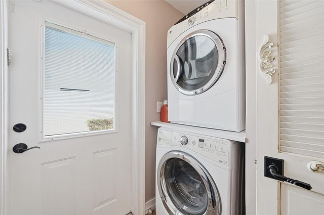 340 Apache Lane, Boca Raton, FL 33487