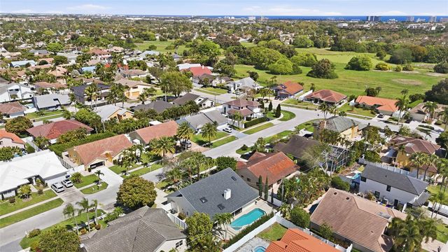 340 Apache Lane, Boca Raton, FL 33487