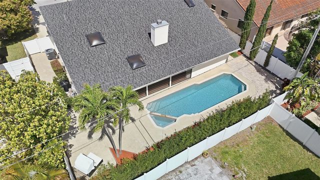 340 Apache Lane, Boca Raton, FL 33487