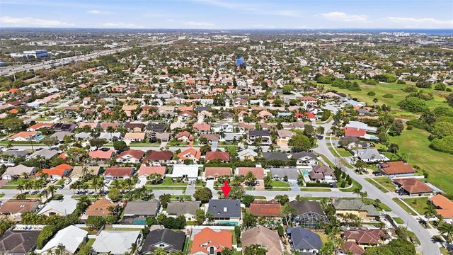 340 Apache Lane, Boca Raton, FL 33487