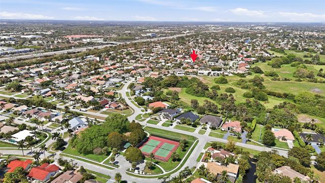 340 Apache Lane, Boca Raton, FL 33487