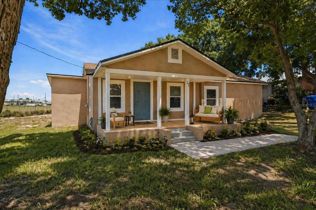13 E 8TH STREET, Frostproof, FL 33843
