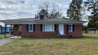 31 Abron Street, Clinton, NC 28328