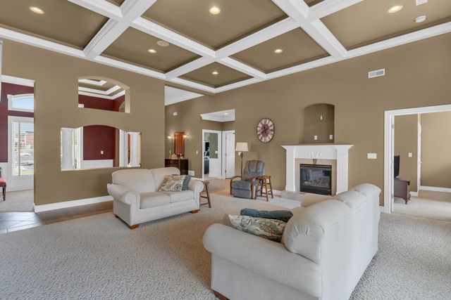 406 TATLOW DR, Columbia, MO 65203