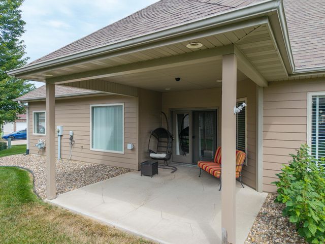 406 TATLOW DR, Columbia, MO 65203