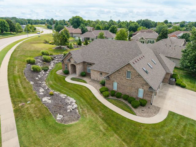 406 TATLOW DR, Columbia, MO 65203