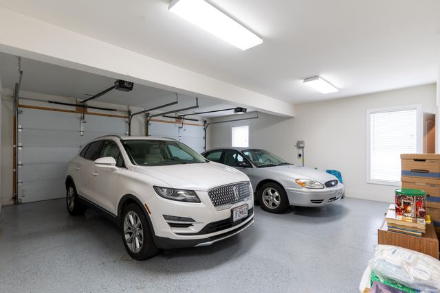 406 TATLOW DR, Columbia, MO 65203