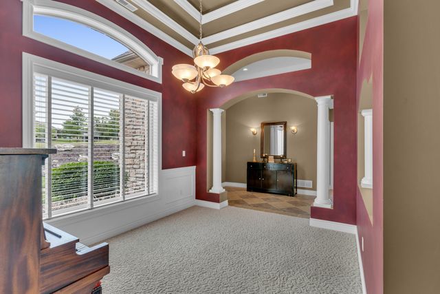 406 TATLOW DR, Columbia, MO 65203