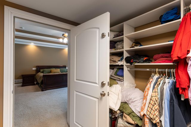 406 TATLOW DR, Columbia, MO 65203