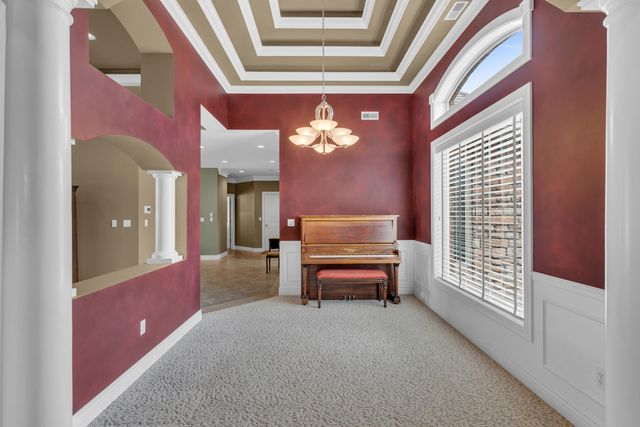 406 TATLOW DR, Columbia, MO 65203