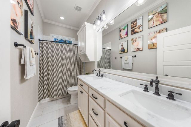 404 Wycliff Drive, China Spring, TX 76633