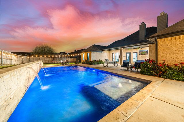 404 Wycliff Drive, China Spring, TX 76633