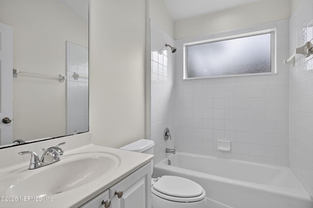 587 OAKMONT Drive, Orange Park, FL 32073