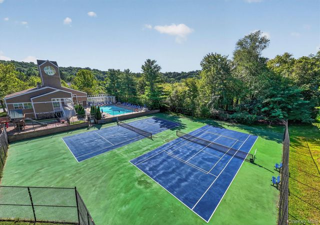 109 Woods End Road, Chappaqua, NY 10514
