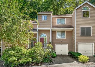 109 Woods End Road, Chappaqua, NY 10514