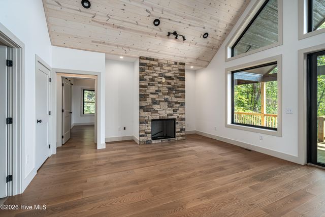 22 Hudson Springs Lane, Murphy, NC 28906