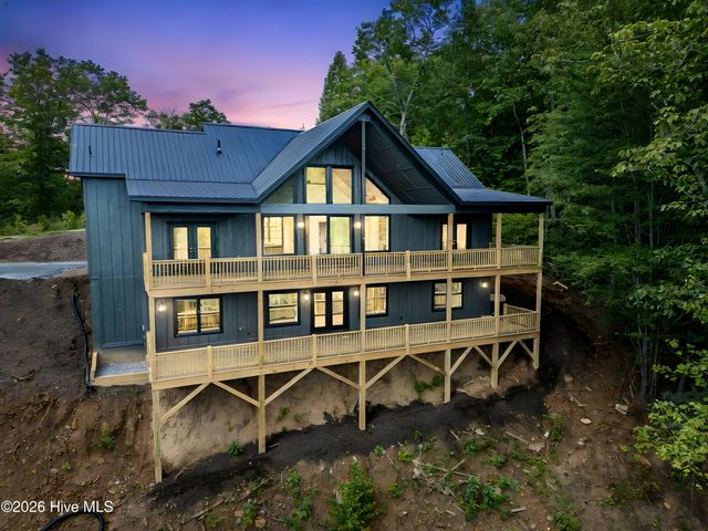 22 Hudson Springs Lane, Murphy, NC 28906