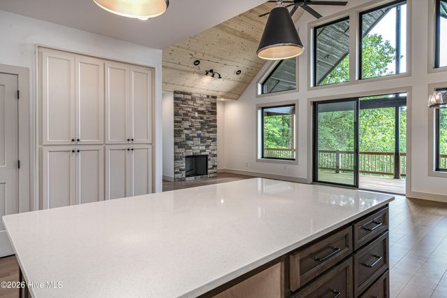 22 Hudson Springs Lane, Murphy, NC 28906