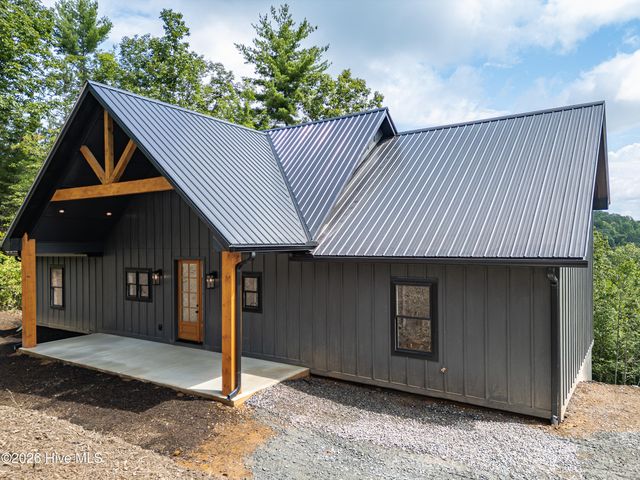 22 Hudson Springs Lane, Murphy, NC 28906