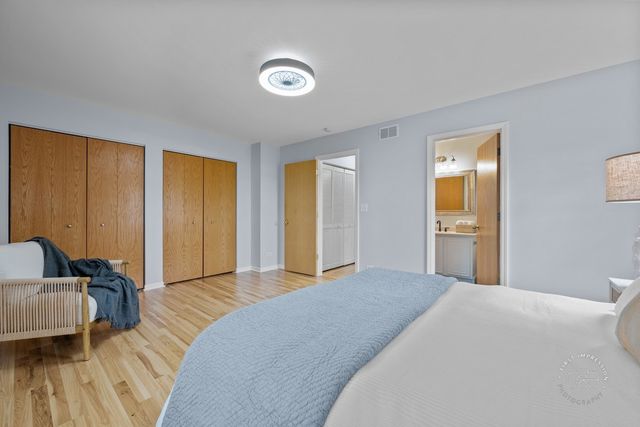 1616 Orchard Court, West Chicago, IL 60185