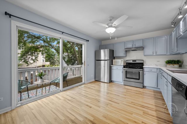 1616 Orchard Court, West Chicago, IL 60185
