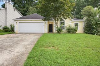 2710 Waterford Park Drive, Lawrenceville, GA 30044