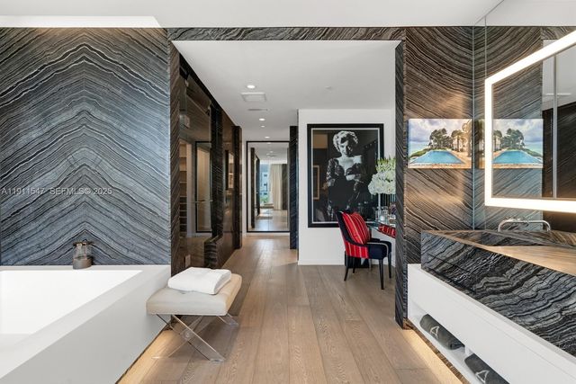 300 Collins Avenue PH3, Miami Beach, FL 33139