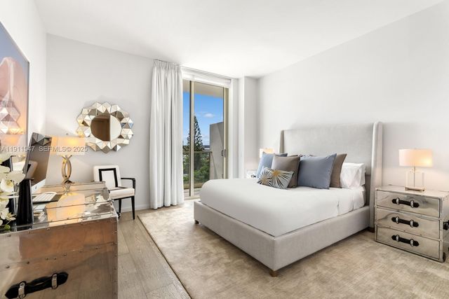 300 Collins Avenue PH3, Miami Beach, FL 33139
