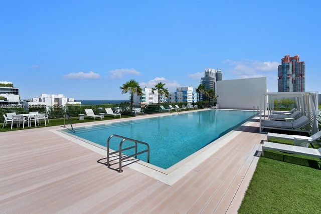 300 Collins Avenue PH3, Miami Beach, FL 33139