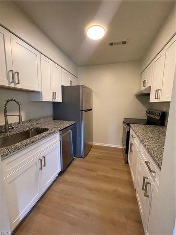 719 Marvin Ave Apt 203, Norfolk, VA 23518