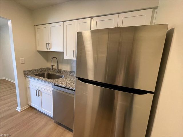 719 Marvin Ave Apt 203, Norfolk, VA 23518