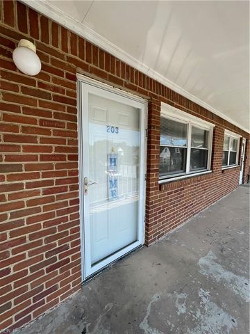 719 Marvin Ave Apt 203, Norfolk, VA 23518