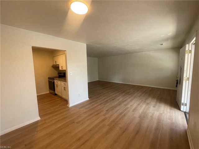 719 Marvin Ave Apt 203, Norfolk, VA 23518