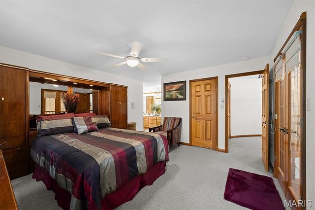 517 E Waters Edge Drive, Shiloh, IL 62221