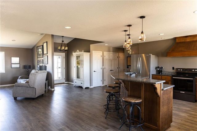 13835 Udall Road, Erie, KS 66733