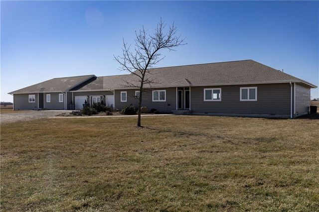 13835 Udall Road, Erie, KS 66733