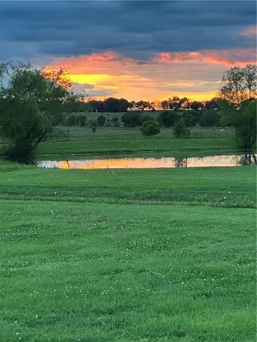 13835 Udall Road, Erie, KS 66733