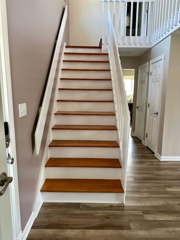 1518 Ojibwas Court, Grove City, OH 43123