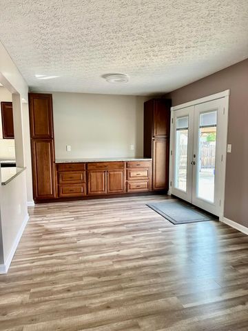 1518 Ojibwas Court, Grove City, OH 43123