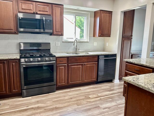 1518 Ojibwas Court, Grove City, OH 43123