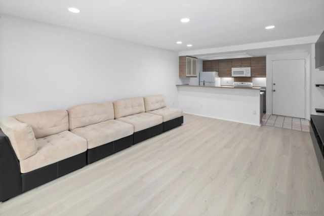 10737 San Diego Mission RD 106, San Diego, CA 92108