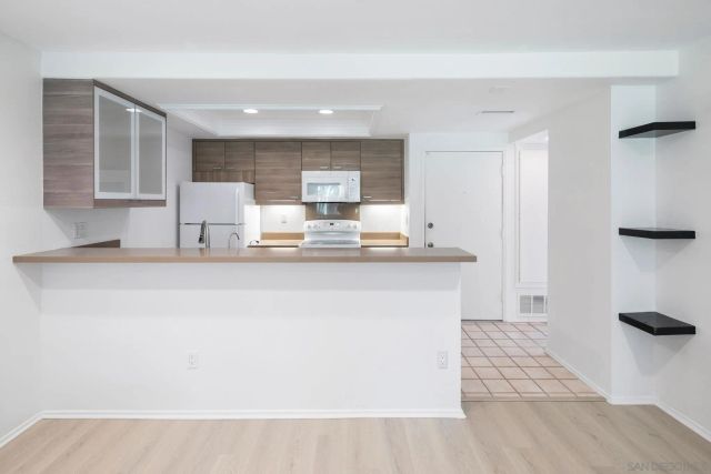 10737 San Diego Mission RD 106, San Diego, CA 92108