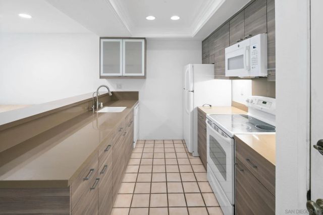 10737 San Diego Mission RD 106, San Diego, CA 92108